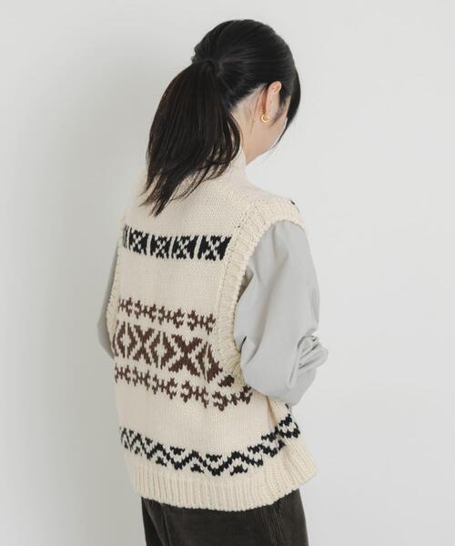 EKAL（エカル）の「ウール混カウチンベスト（ベスト・レディース・グレー/アイボリー・ONE）」の6枚目の写真