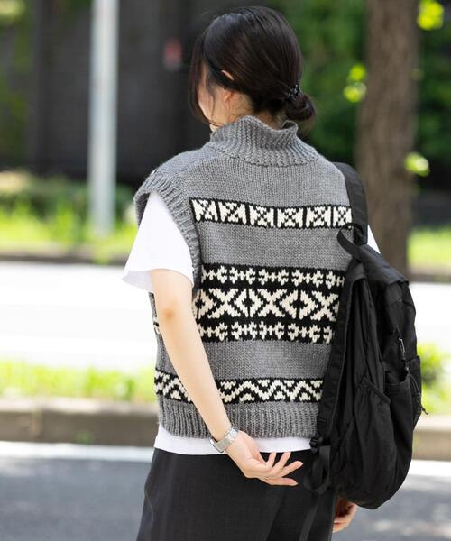 EKAL（エカル）の「ウール混カウチンベスト（ベスト・レディース・グレー/アイボリー・ONE）」の22枚目の写真