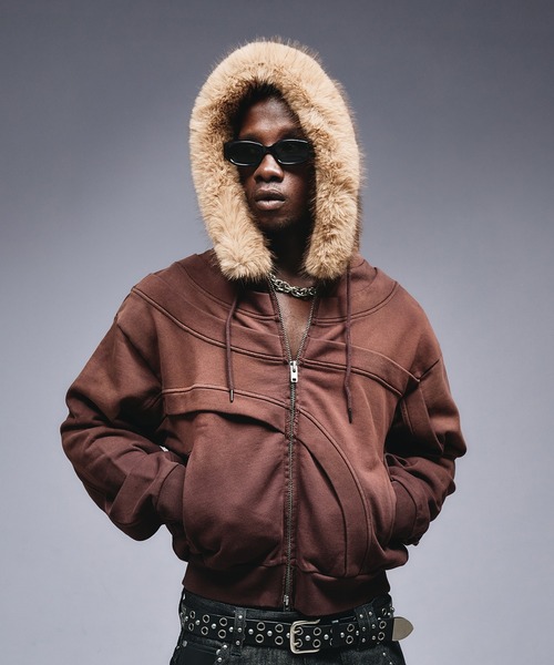 ANDER HUNK（アンダーハンク）の「Asymmetrical Switch Faux Fur