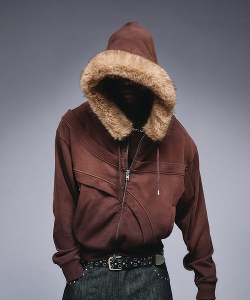 ANDER HUNK（アンダーハンク）の「Asymmetrical Switch Faux Fur