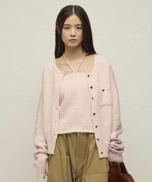 Firsthand（ファーストハンド）の「Firsthand/ファーストハンド アルパカ混 バイカラー ニット カーディガン（カーディガン/ボレロ・レディース・ピンク/オフホワイト/グレー・FREE）」の10枚目の写真