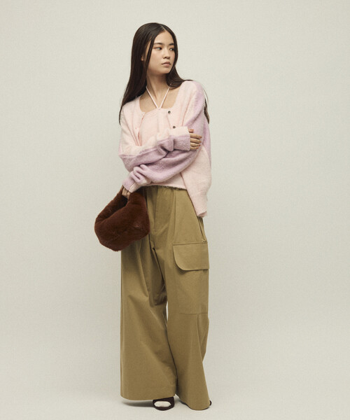 Firsthand（ファーストハンド）の「Firsthand/ファーストハンド アルパカ混 バイカラー ニット カーディガン（カーディガン/ボレロ・レディース・ピンク/オフホワイト/グレー・FREE）」の16枚目の写真