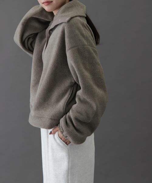 FORK&SPOON（フォークアンドスプーン）の「FORK&SPOON　スナップタートルフリースプルオーバー（その他トップス・レディース・モカ/チャコールグレー・1）」の14枚目の写真