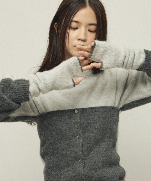 Firsthand(ファーストハンド)の「Firsthand/ファーストハンド アルパカ混 バイカラー ニットグローブ(手袋・レディース・グレー/オフホワイト/ピンク・FREE)」の11枚目の写真