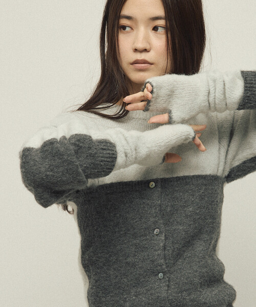 Firsthand(ファーストハンド)の「Firsthand/ファーストハンド アルパカ混 バイカラー ニットグローブ(手袋・レディース・グレー/オフホワイト/ピンク・FREE)」の12枚目の写真