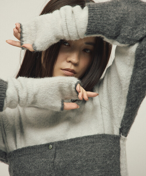 Firsthand(ファーストハンド)の「Firsthand/ファーストハンド アルパカ混 バイカラー ニットグローブ(手袋・レディース・グレー/オフホワイト/ピンク・FREE)」の15枚目の写真