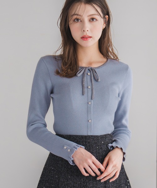 MISCH MASCH(ミッシュマッシュ)の「フリル袖配色リボンニット(ニット/セーター・レディース・ブラック/ブルー/ベージュ/ホワイト・フリ-)」の6枚目の写真