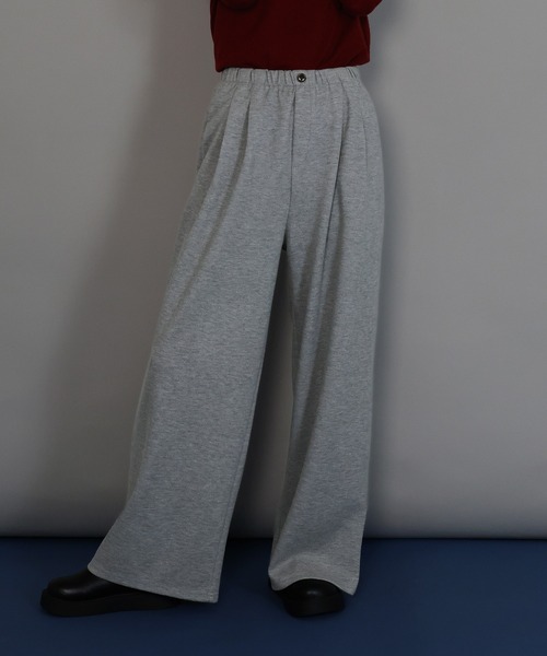 J by blue(ジェイバイブルー)の「タックスウェットパンツ(スウェットパンツ・レディース・アイボリー/ブラック/グレー・MEDIUM)」の3枚目の写真