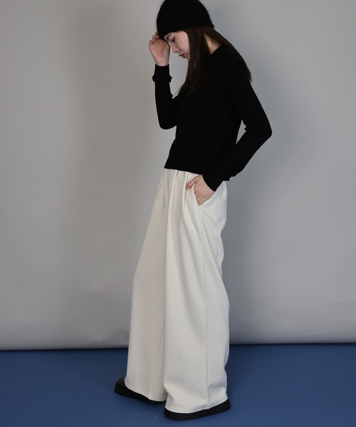 J by blue(ジェイバイブルー)の「タックスウェットパンツ(スウェットパンツ・レディース・アイボリー/ブラック/グレー・MEDIUM)」の18枚目の写真