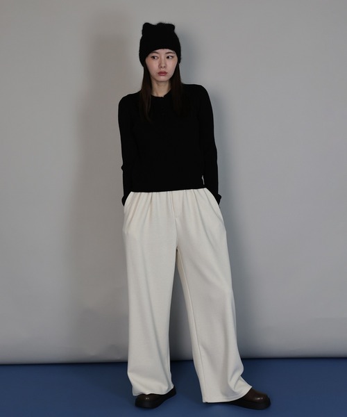 J by blue(ジェイバイブルー)の「タックスウェットパンツ(スウェットパンツ・レディース・アイボリー/ブラック/グレー・MEDIUM)」の20枚目の写真