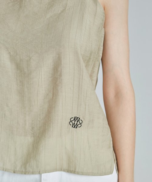 NICK&NICOLE（ニックアンドニコール）の「SEMI SATIN SLEEVELESS_BEIGE（Tシャツ/カットソー・レディース・その他・FREE）」の2枚目の写真