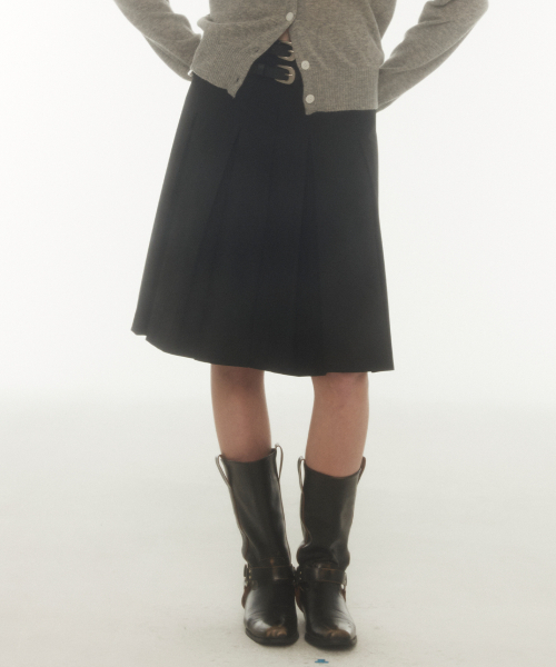 Midnight Move（ミッドナイトムーブ）の「2 belt skirt (black)（スカート・レディース・その他・SMALL/MEDIUM）」の4枚目の写真