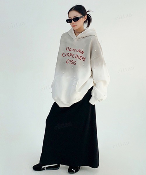 Dalfwin(ダールフィン)の「韓国ファッション Ricecakeパールスタッズグラデーションデザインフーディー(パーカー・レディース・レッド/ホワイト/ネイビー・FREE)」の13枚目の写真