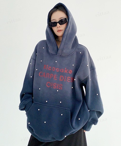 Dalfwin(ダールフィン)の「韓国ファッション Ricecakeパールスタッズグラデーションデザインフーディー(パーカー・レディース・レッド/ホワイト/ネイビー・FREE)」の17枚目の写真