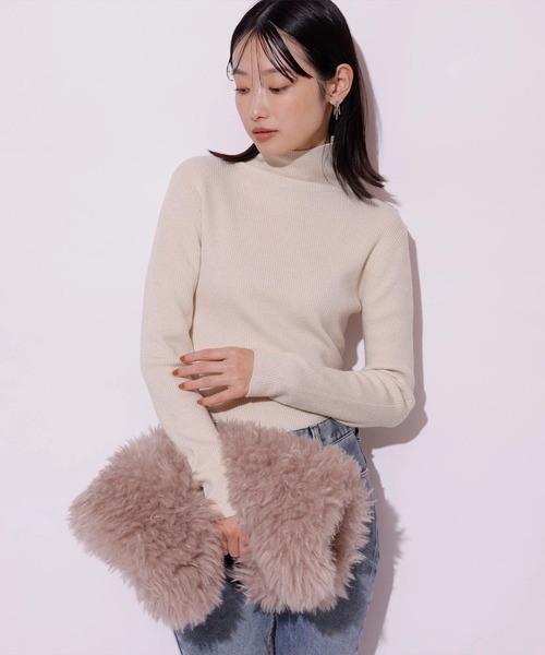 Mystrada（マイストラーダ）の「ラメタートルニット（ニット/セーター・レディース・ホワイト/ピンク/レッド/ブラック/ライトイエロー・38）」の3枚目の写真