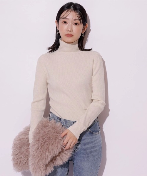 Mystrada（マイストラーダ）の「ラメタートルニット（ニット/セーター・レディース・ホワイト/ピンク/レッド/ブラック/ライトイエロー・38）」の7枚目の写真