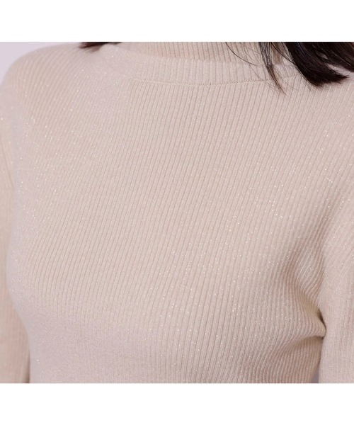 Mystrada（マイストラーダ）の「ラメタートルニット（ニット/セーター・レディース・ホワイト/ピンク/レッド/ブラック/ライトイエロー・38）」の9枚目の写真