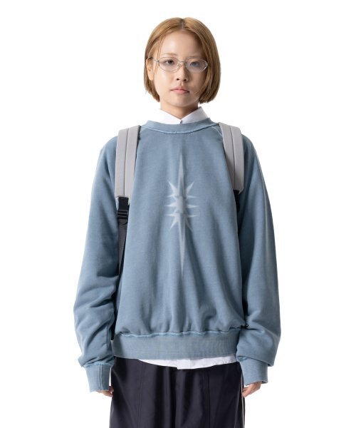 IUGAMAKARAS(イウガマカラス)の「Pigment Dyed Sweatshirt (Turkish Blue)(スウェット・レディース・その他・1/2/3)」の1枚目の写真
