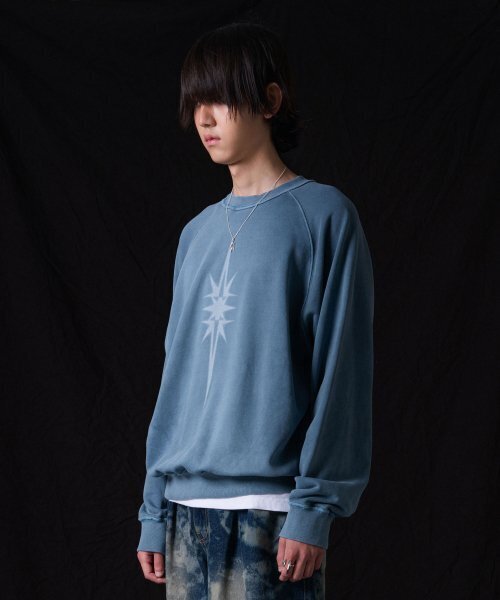 IUGAMAKARAS(イウガマカラス)の「Pigment Dyed Sweatshirt (Turkish Blue)(スウェット・レディース・その他・1/2/3)」の4枚目の写真