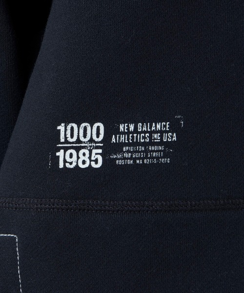 NEW BALANCE(ニューバランス)の「1000 スウェットプルオーバーフーディオーバーサイズフィット(パーカー・メンズ・ブラック/オフホワイト/グレー/ネイビー・SMALL/MEDIUM/LARGE/X-LARGE)」の12枚目の写真
