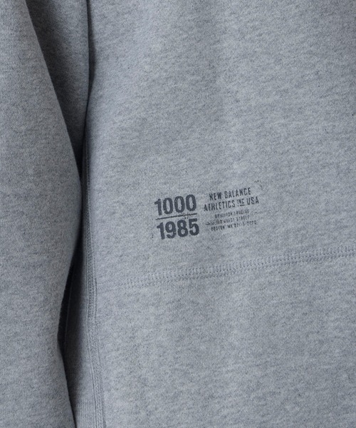 NEW BALANCE(ニューバランス)の「1000 スウェットプルオーバーフーディオーバーサイズフィット(パーカー・メンズ・ブラック/オフホワイト/グレー/ネイビー・SMALL/MEDIUM/LARGE/X-LARGE)」の17枚目の写真