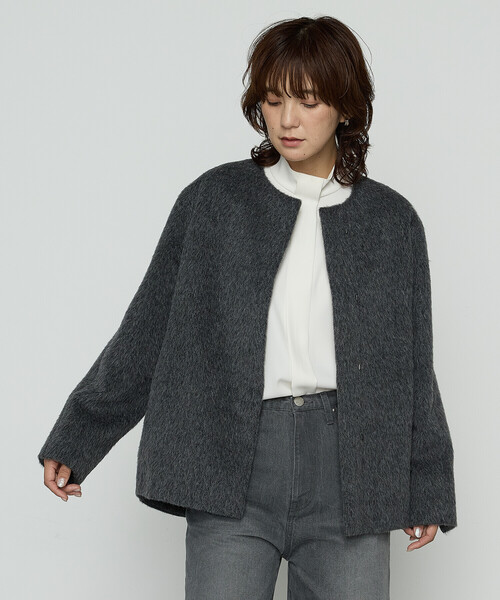 K.T KIYOKO TAKASE（キヨコタカセ）の「アルパカシャギー ノーカラージャコット（その他アウター・レディース・ライトグレー/チャコール・9号）」の9枚目の写真