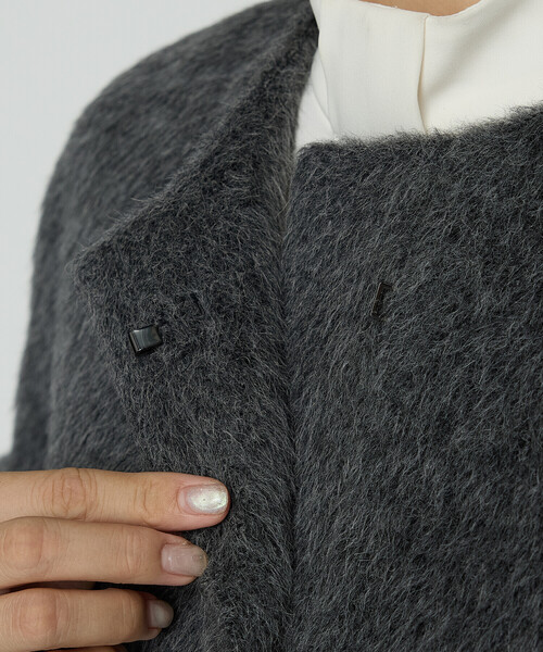K.T KIYOKO TAKASE（キヨコタカセ）の「アルパカシャギー ノーカラージャコット（その他アウター・レディース・ライトグレー/チャコール・9号）」の17枚目の写真