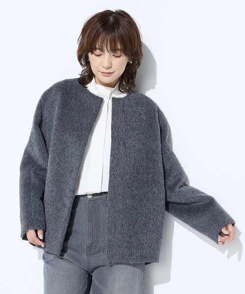 K.T KIYOKO TAKASE（キヨコタカセ）の「アルパカシャギー ノーカラージャコット（その他アウター・レディース・ライトグレー/チャコール・9号）」の2枚目の写真