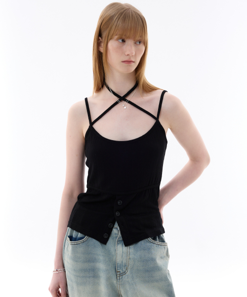 ARI（アリ）の「EVAN SLEEVELESS TOP / BLACK（Tシャツ/カットソー・レディース・ブラック・FREE）」の4枚目の写真