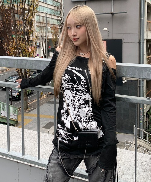 セール】【26年春夏新作】Y2K シルバーチェーン付き スカルプリント