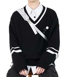 ACHA（アチャ）の「[ブランド名] ソフトコットンラインVネックニット _ ブラック（ニット/セーター）」