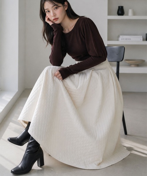 Ruwan yu(ルワンユー)の「パネル切替キルティングロングフレアスカート【大きいサイズ対応】(スカート・レディース・アイボリー・L/LL/3L/4L)」の1枚目の写真