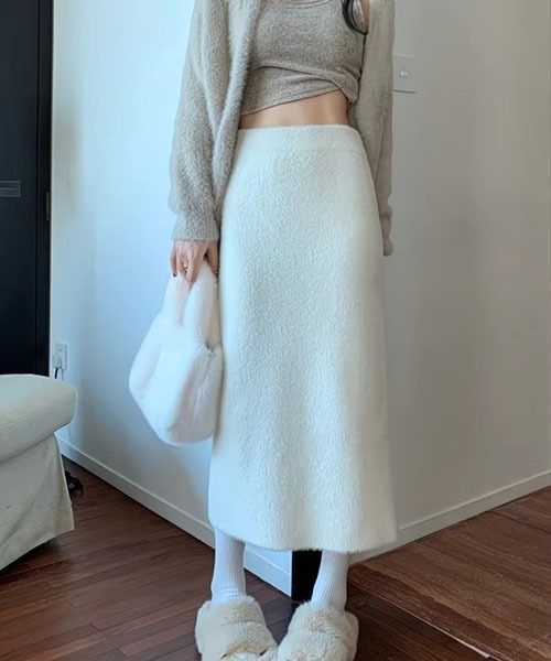 gossip!ロサンゼルス(ゴシップロサンゼルス)の「起毛テクスチャー ナロースカート(スカート・レディース・ブラック/オフホワイト/ピンク・FREE)」の9枚目の写真