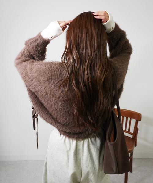 gossara（ゴサラ）の「裾リボンワイドニットPO（ニット/セーター・レディース・ブラウン/チャコール/グレイッシュベージュ・FREE）」の19枚目の写真