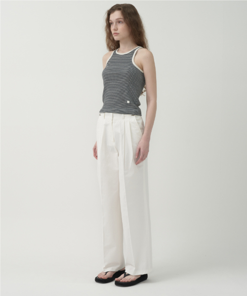 MOTT(モット)の「バックルコットンパンツ - ホワイト(その他パンツ・レディース・その他・SMALL/MEDIUM)」の2枚目の写真