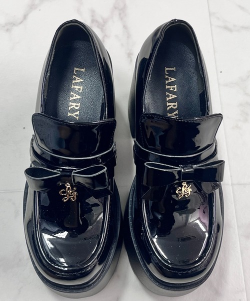 LAFARY(ラファリー)の「ロゴリボン厚底ローファー(ローファー・レディース・ブラウン/ブラック・MEDIUM/LARGE)」の3枚目の写真