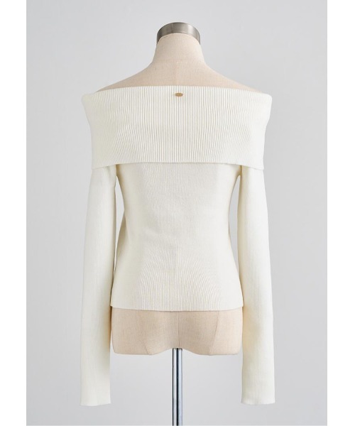 LUDICRUM(ルーディクルム)の「Off shoulder knit top(ニット/セーター・レディース・アイボリー/ブラック/ボルドー・FREE)」の16枚目の写真