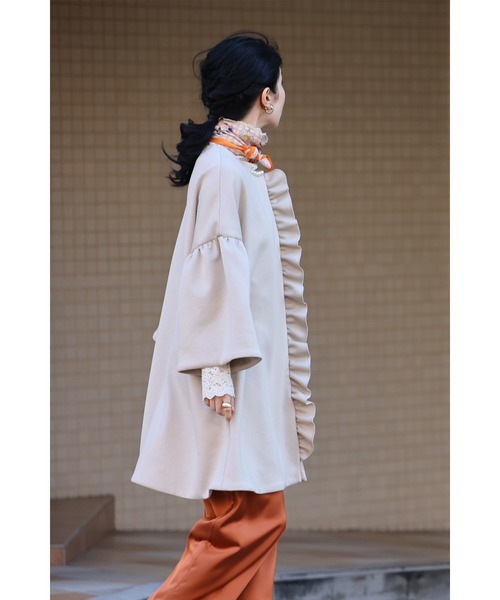 cawaii(カワイイ)の「羽織ったまま完成する 可愛さ春待ちアウター(ノーカラーコート・レディース・ブラック/ベージュ・L-Long/L-Short/M-Long/M-Short)」の9枚目の写真