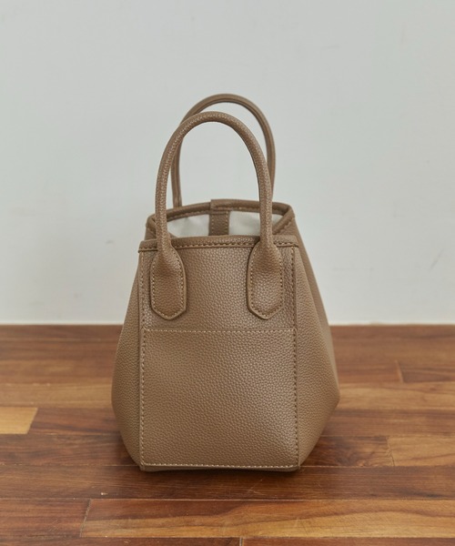 ANGIE（アンジー）の「【ポーチ付き】2WAY ショルダーバッグ（ショルダーバッグ・レディース・ブラック/ブラウン・FREE）」の17枚目の写真