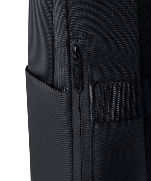 AMERICAN TOURISTER(アメリカンツーリスター)の「アメリカンツーリスター RUBIO 2.0 バックパック 01 R ブラック(バックパック/リュック・メンズ・ブラック・ONESIZE)」の9枚目の写真