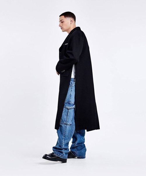 51%（フィフティーワンパーセント）の「Denim cargo pants - Blue（デニムパンツ・メンズ・その他・M/S/L）」の4枚目の写真