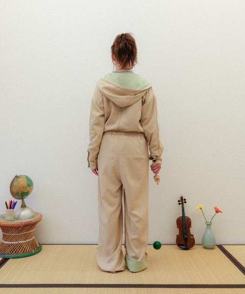 PAMM(パム)の「肌色のストライプジャンプスーツ(つなぎ/オールインワン・レディース・ベージュ系/グレー系・フリー)」の5枚目の写真