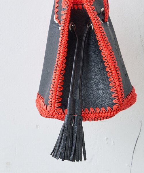 SOUNDSGOOOOD（サウンズグッド）の「【SOUNDS GOOOOD】ワンハンドルカガリワンショルダーレザーバッグ（トートバッグ・レディース・ブルー/ブラック・ONE SIZE）」の6枚目の写真