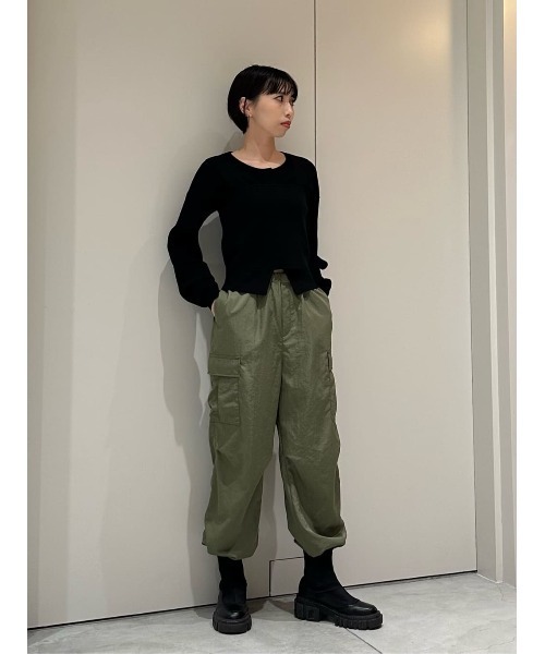 COLUMN(コラム)の「COLUMN / ボリュームスリーブニットカーデ(カーディガン/ボレロ・レディース・コーラル/ホワイト/ブラック・FREE)」の13枚目の写真