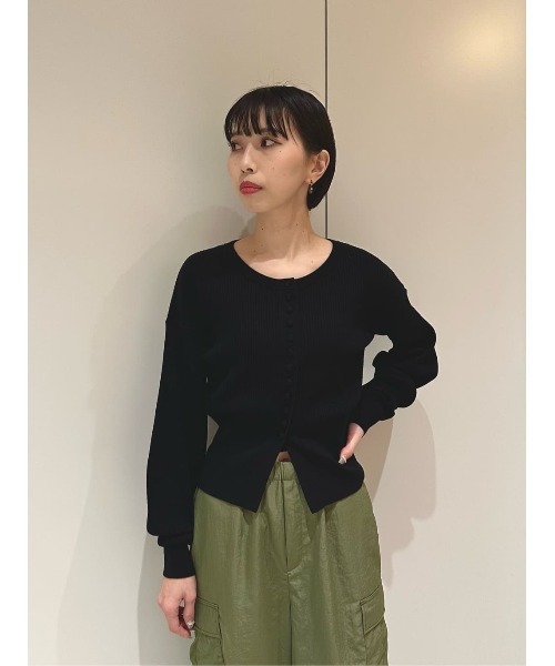 COLUMN(コラム)の「COLUMN / ボリュームスリーブニットカーデ(カーディガン/ボレロ・レディース・コーラル/ホワイト/ブラック・FREE)」の14枚目の写真