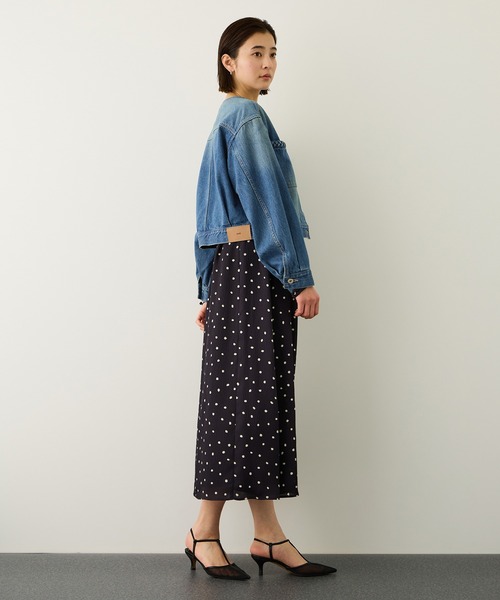 ROPE'（ロペ）の「【KUROKI(クロキ)】ノーカラーデニムジャケット/イージーケア・セットアップ対応（デニムジャケット・レディース・ブルー系その他6/ネイビー・FREE）」の5枚目の写真