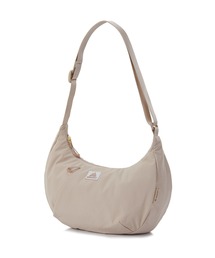 スージーハーフムーンショルダーM SUSZY HALFMOON SHOULDER M クリームブリュレ