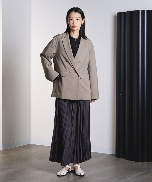 ROSE BUD(ローズバッド)の「DOUBLE TAILORED JACKET(テーラードジャケット・レディース・ブラック/ベージュ・M/S)」の15枚目の写真