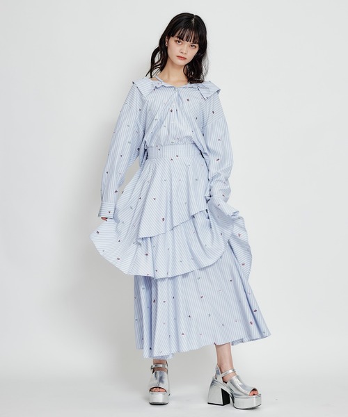 REDYAZEL（レディアゼル）の「【セットアップ可能】REDYAZELアルファベットロゴ刺繍ティアードロングスカート（スカート・レディース・サックスブルー/ネイビー/イエロー・FREE）」の14枚目の写真
