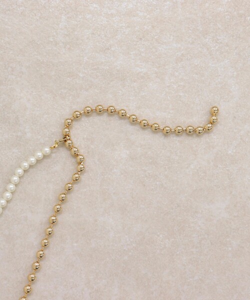 fredy emue（フレディエミュ）の「パールメタルフリーフックネックレス（ネックレス・レディース・シルバー/ゴールド・FREE）」の11枚目の写真